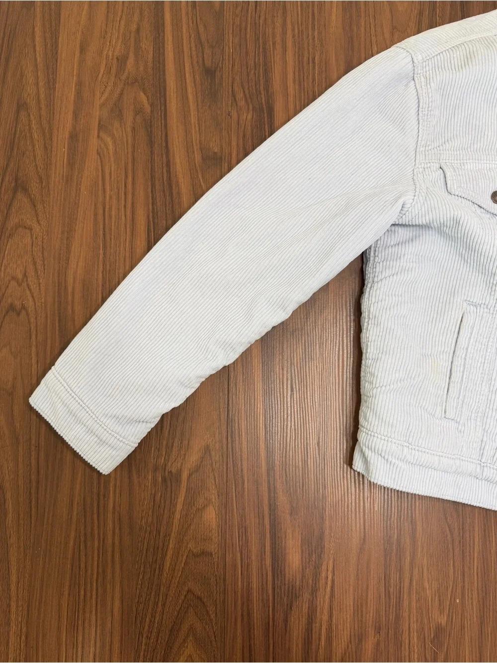 Levi's  Light Blue Corduroy Jacket with Cream Sherpa Collar Men’s L
